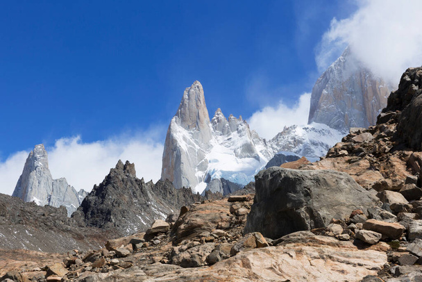 Fitz Roy hegy El Chalten Patagonia Argentínában. - Fotó, kép