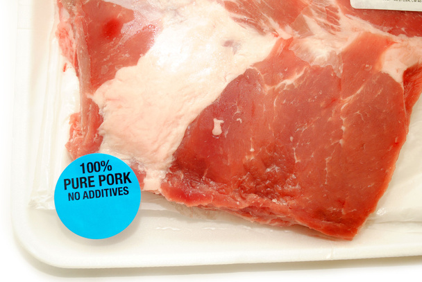 Close-up van Bone-In Pork Ribs in een pakket - Foto, afbeelding