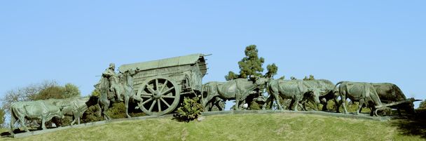 Monument de La Carreta dans le parc de la Batlle
 - Photo, image