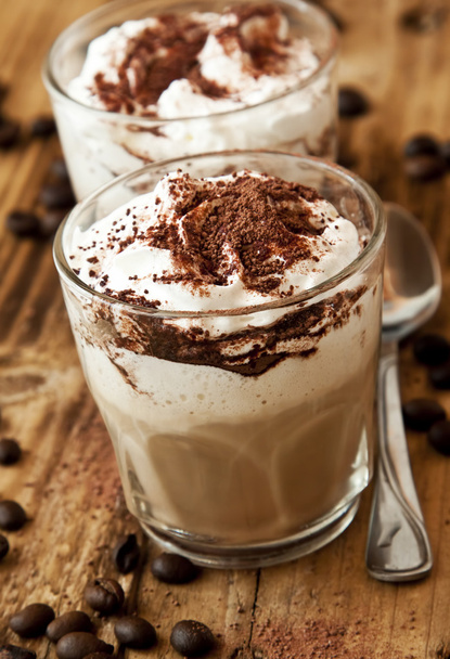 Latte con Crema e Cacao
 - Foto, immagini