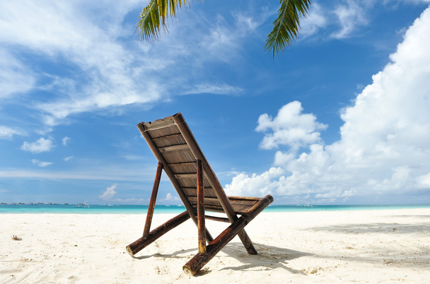 Chaise lounge na praia
 - Foto, Imagem