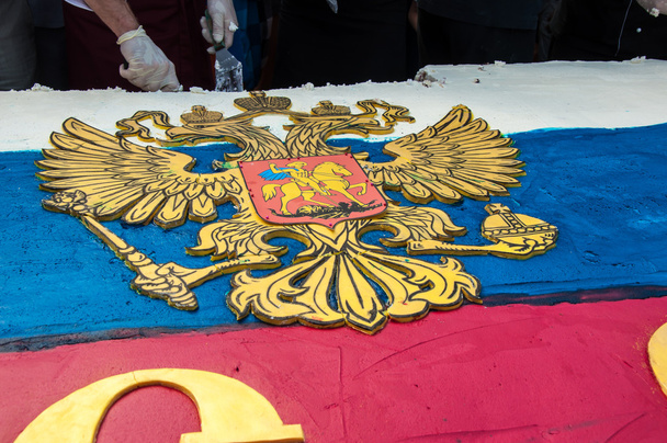 Un pastel en la forma de la bandera de Rusia
 - Foto, Imagen