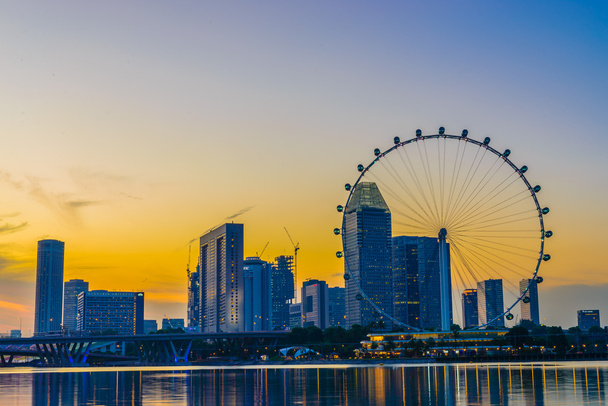 Singapore flyer είναι ο μεγαλύτερος τροχός γίγαντας παρατήρηση στον κόσμο - Φωτογραφία, εικόνα