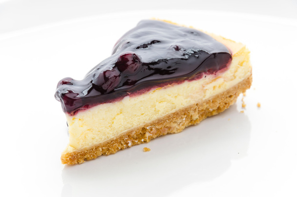 Blueberry cheesecake isolado fundo branco
 - Foto, Imagem