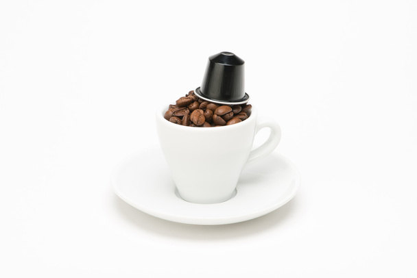 ziarno kawy z kapsułki - Zdjęcie, obraz