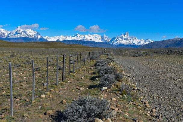 Tie Monte Fitziin Roy, Chalten, Patagonia. - Valokuva, kuva