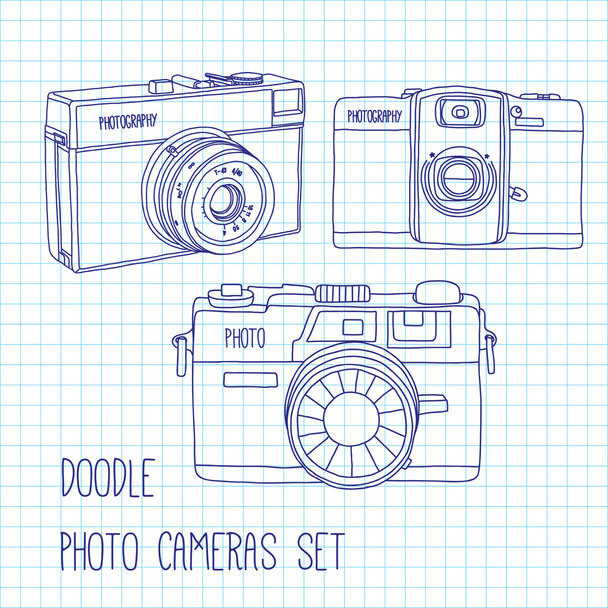Set of hand drawn photo cameras. - Vektör, Görsel