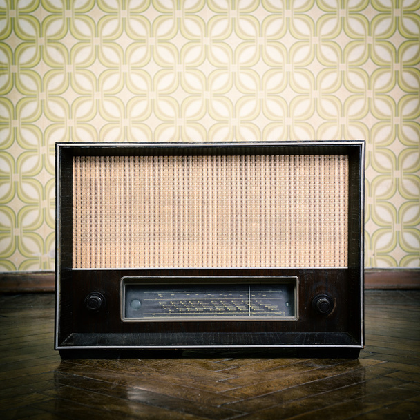 Vintage radyo alıcısı - Fotoğraf, Görsel