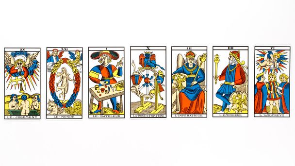 Tarot card draw - Foto, afbeelding