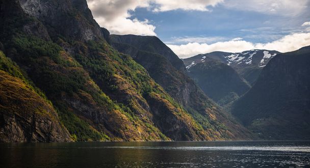 A beautiful view of a lake in a mountain in Norway - Фото, зображення