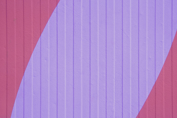 Lilac vertical striped walls with magenta painted geometric shapes. Exterior design, metallic panels. - Photo, Image
