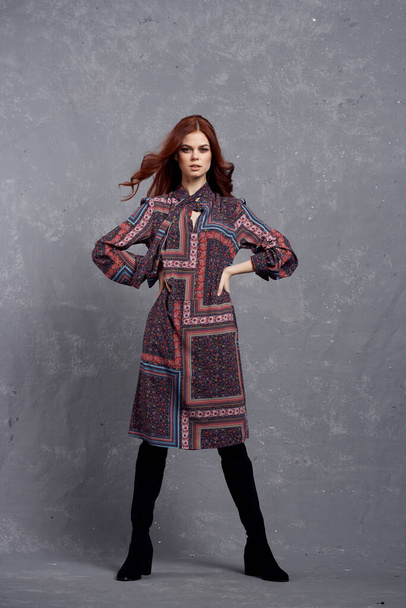 woman in coat posing fashion clothing full length - Foto, imagen