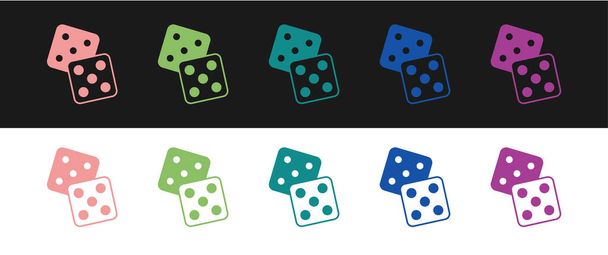 Nastavit ikonu kostky hry izolované na černobílém pozadí. Hazard v kasinu. Vektor - Vektor, obrázek