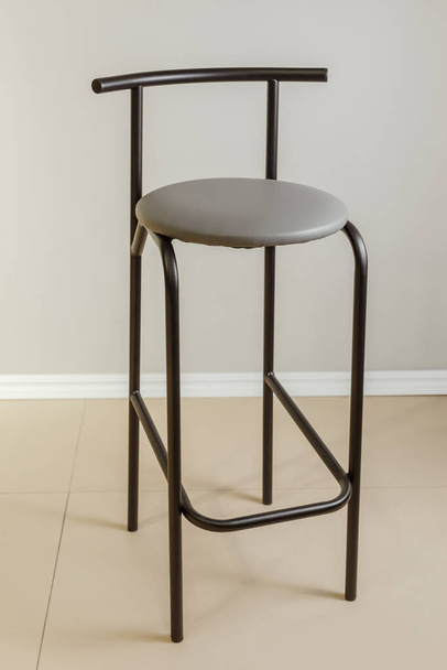 Stalowe nogi uproszczone krzesło bar - Zdjęcie, obraz