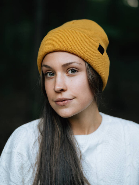 portrait of a teenager girl outdoor - Fotografie, Obrázek