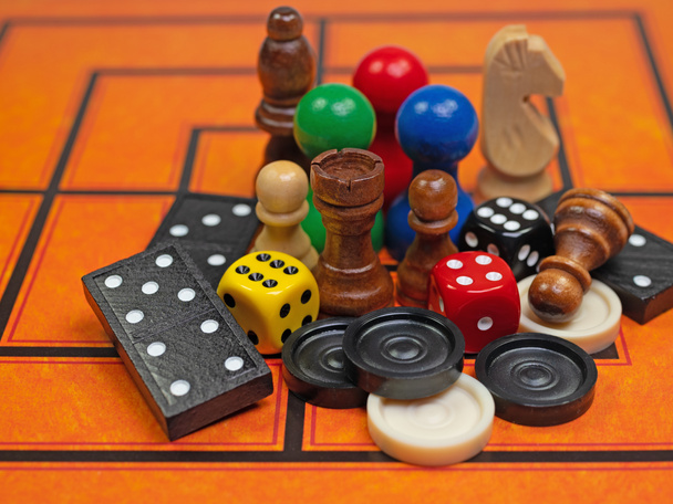 Verschillende spelpersonages voor bordspellen, gezelschapsspellen - Foto, afbeelding