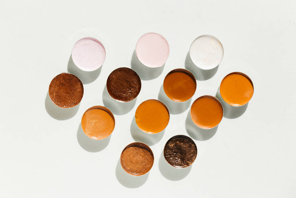 different types of tea with a set of various sizes. - Foto, afbeelding