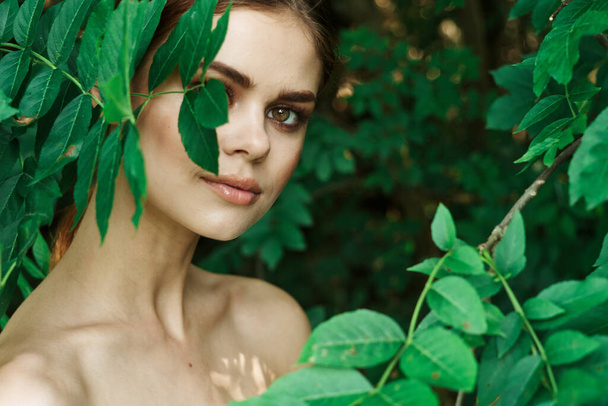 portrait of a woman makeup spa nature fresh air model - Foto, immagini