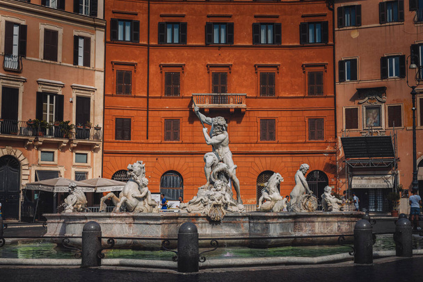 A beautiful shot of the Fountain of Neptune in Rome, Italy - Photo, image