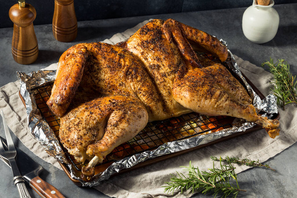 Healthy Homemade Spatchcocked Turkey with Thyme and Rosemary - Zdjęcie, obraz