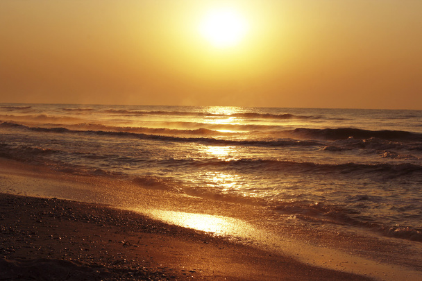 Схід сонця
 - Фото, зображення