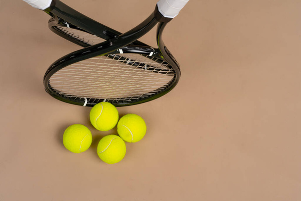 Tennis player sport equipment. Tennis racket and ball - Фото, изображение