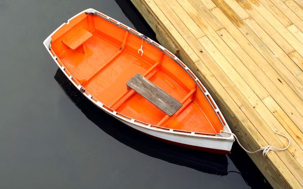 aangemeerde boot - Foto, afbeelding