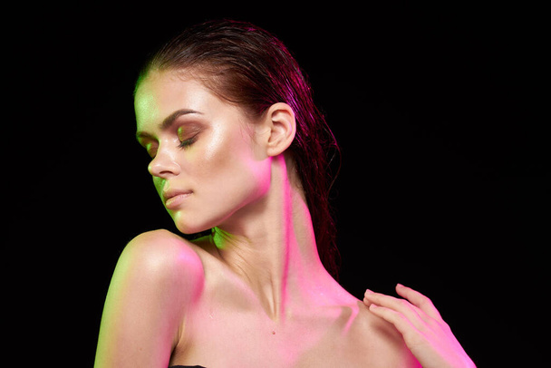 portrait of a woman bare shoulders clean skin wet hair close-up - Fotografie, Obrázek