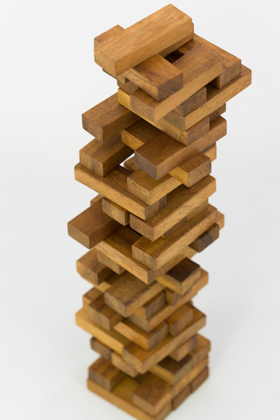 Edificio de bloques de madera
 - Foto, Imagen
