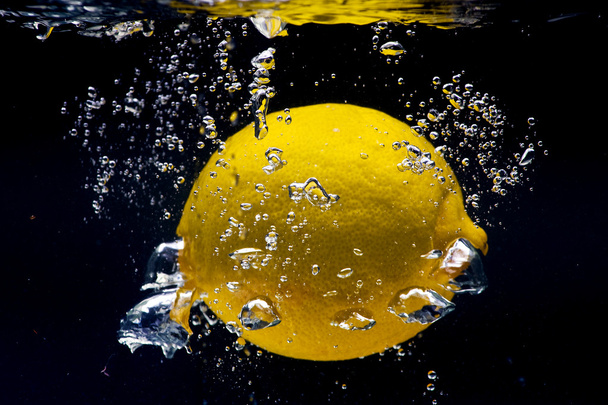 Lemon splash - Valokuva, kuva