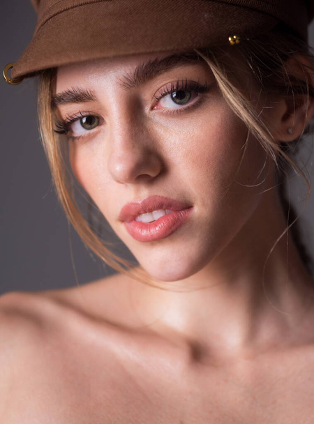 Woman face. Portrait of sensual young female model. - Valokuva, kuva