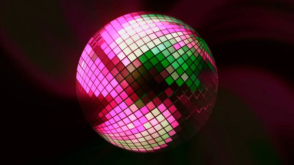 Çok renkli disko topu uzayda döner. Hareket. Disko topu farklı renklerde döner ve parıldar. Farklı renklerde hipnotik disko topu - Fotoğraf, Görsel
