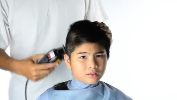 男の子の散髪。hd - 映像、動画