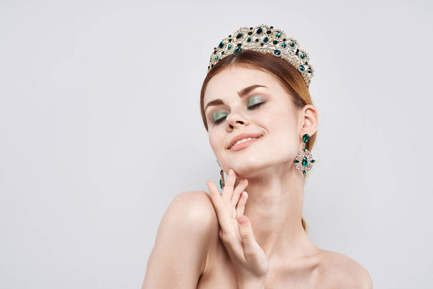 beautiful woman luxury naked shoulders cosmetics fashion light background - Photo, Image