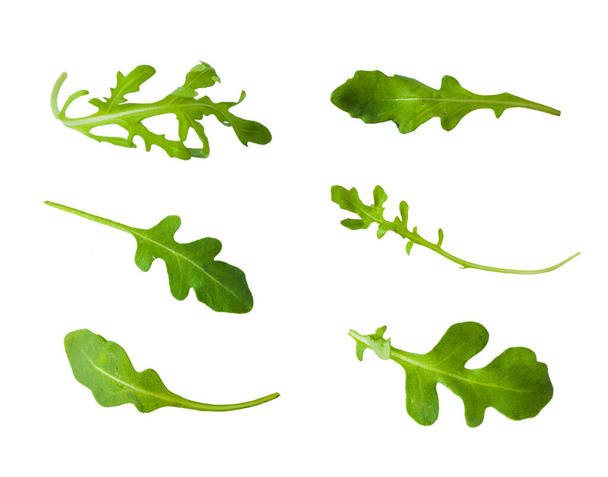 Свежий зеленый атугула (руккола) листья iisolated - Фото, изображение