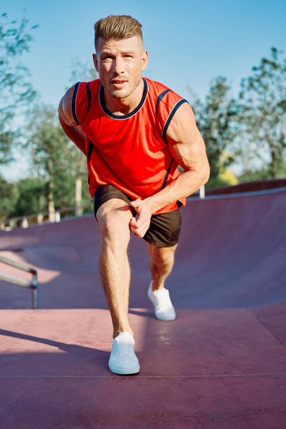 athletic man workout exercise fitness sportfit fresh air - Valokuva, kuva