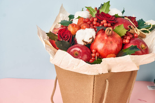 bouquet with fruits vitamins decoration gift romance - Foto, Imagen