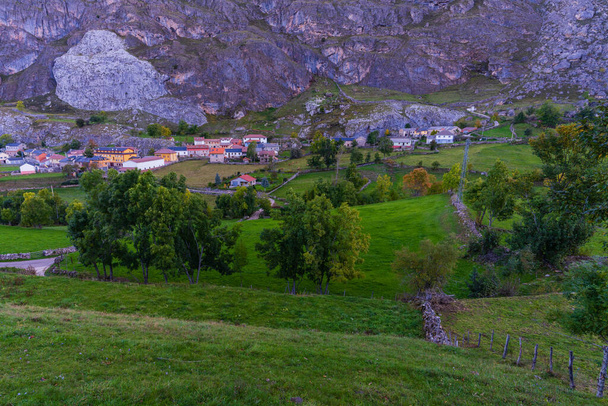 View of the town of Valle de Lago in the Somiedo natural park in Asturias.  - Photo, Image