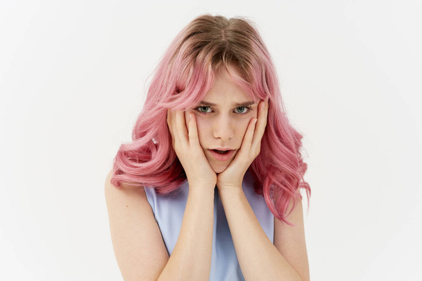 hipster woman pink hair posing fashion clothes isolated background - Valokuva, kuva