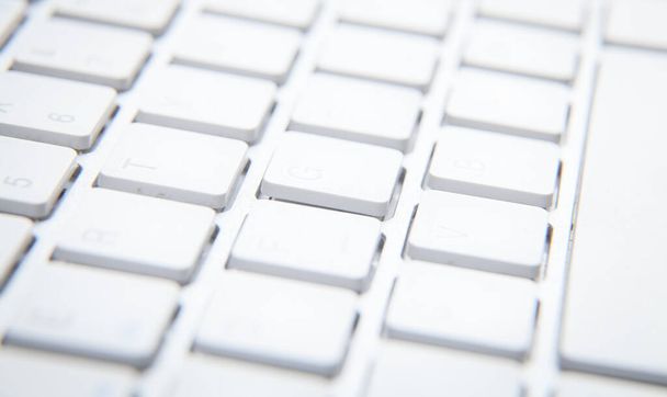 Макро знімок комп'ютерної клавіатури. Технології
 - Фото, зображення