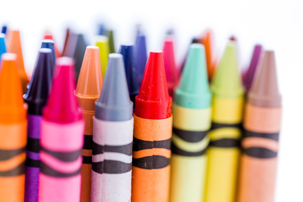 Crayones multicolores
 - Foto, imagen