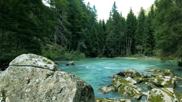 Розпад ландшафту в Альпах - 5К - Кадри, відео