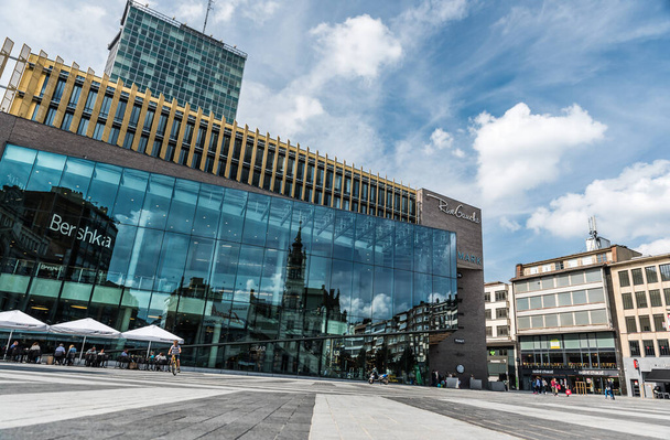 Contemporary commercial architecture of Place Verte, Charleroi,  - Φωτογραφία, εικόνα