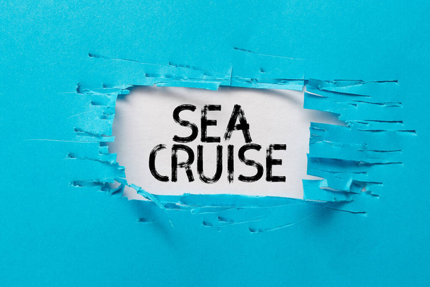 Inspiración mostrando signo Sea Cruise. Concepto de Internet: un viaje en un barco o barco tomado por placer o como una lluvia de ideas de vacaciones Nuevas ideas e inspiración para soluciones Problemas revolucionarios - Foto, imagen