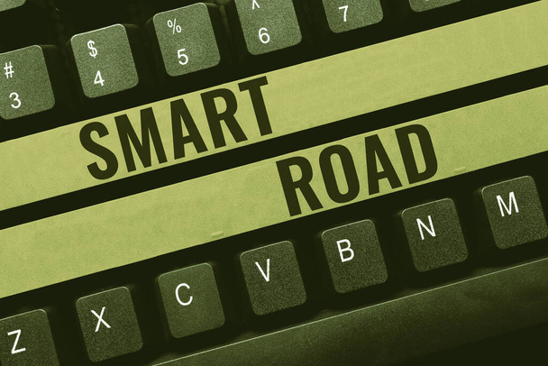 Rukopis Smart Road. Obchodní koncept množství různých způsobů, jak jsou technologie integrovány do silnic Koncepce stahování dokumentů, nahrávání a ukládání nových souborů na internet - Fotografie, Obrázek