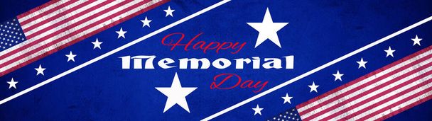 Memorial Day panorama banner - Bandeira de estados unidos e letras brancas isoladas em azul escuro textura rústica, com espaço para texto - Foto, Imagem