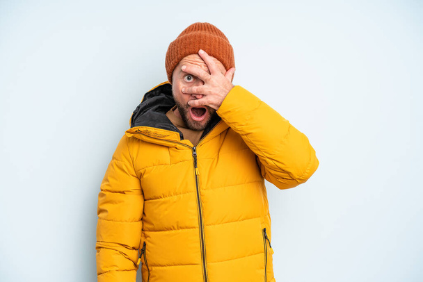 middle age handsome man. cold weather concept - Fotoğraf, Görsel