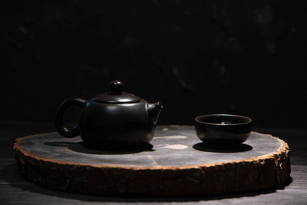 chineese tea set on black background - Fotoğraf, Görsel