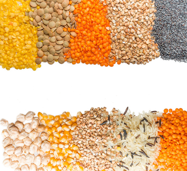cereales: arroz, lentejas, trigo sarraceno, maíz, garbanzos, amapola - Φωτογραφία, εικόνα