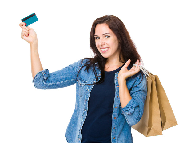 クレジット カードでショッピング女性 - 写真・画像